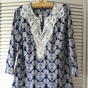 (NWT) Talbot's blue & white tunic (s)